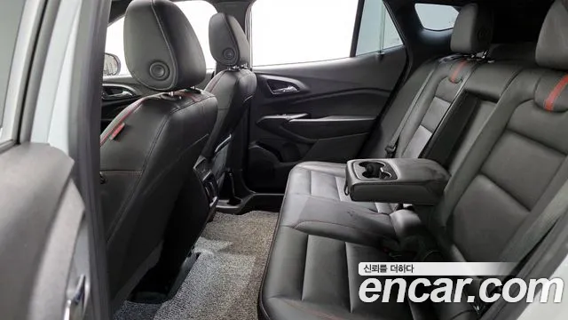 ChevroletGMDaewoo Trax Trax Кроссовер — Фото автомобиля 12