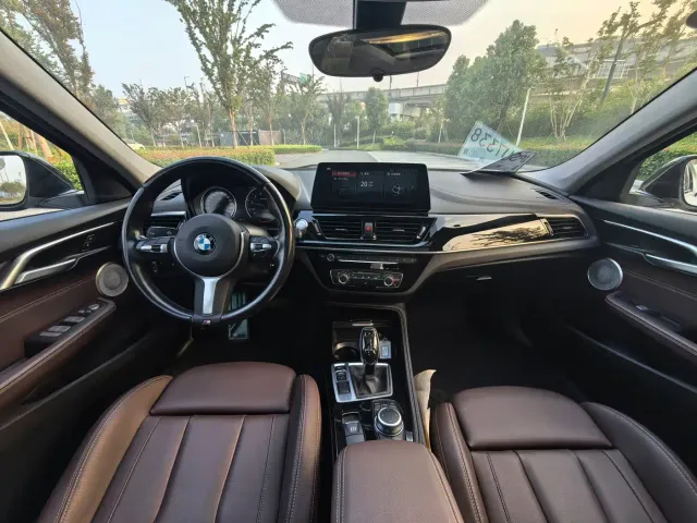 BMW 1 Series — Фото автомобиля 8