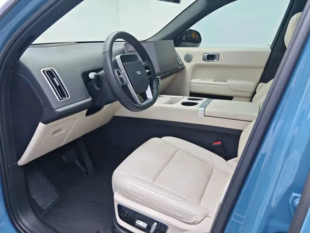 Li Auto L7 — Фото автомобиля 6