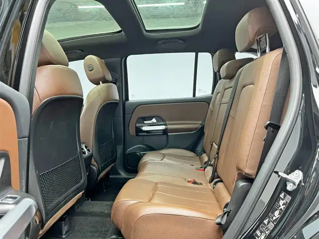 Mercedes-Benz GLB-Class — Фото автомобиля 16