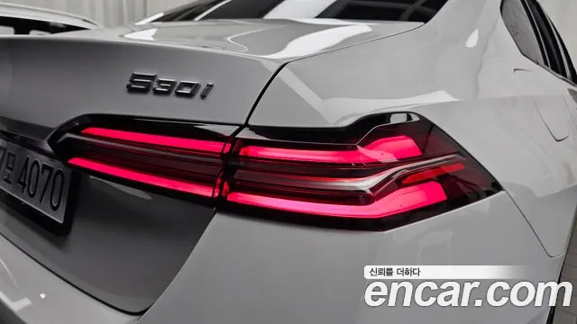 BMW 5 Series — Фото автомобиля 8