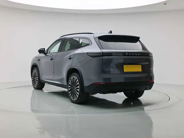 Exeed Starway E05 — Фото автомобиля 4