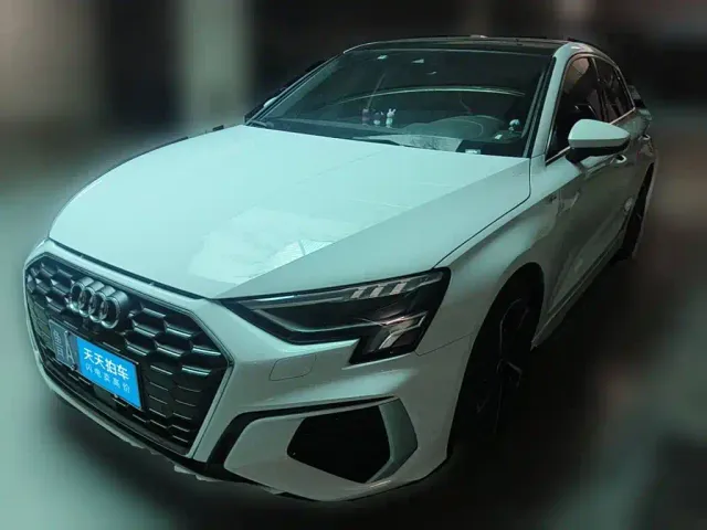 Фотография автомобиля — Audi A3