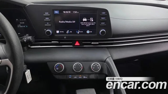 Hyundai Avante CN7 — Фото автомобиля 30