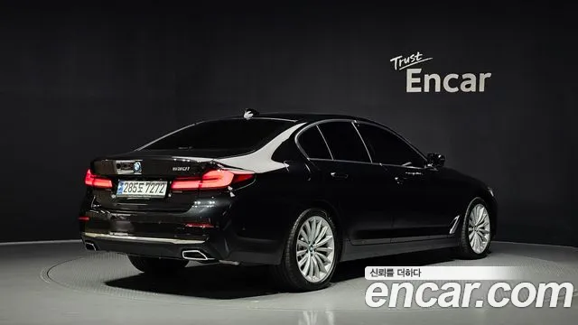 BMW 5 Series G30 — Фото автомобиля 2