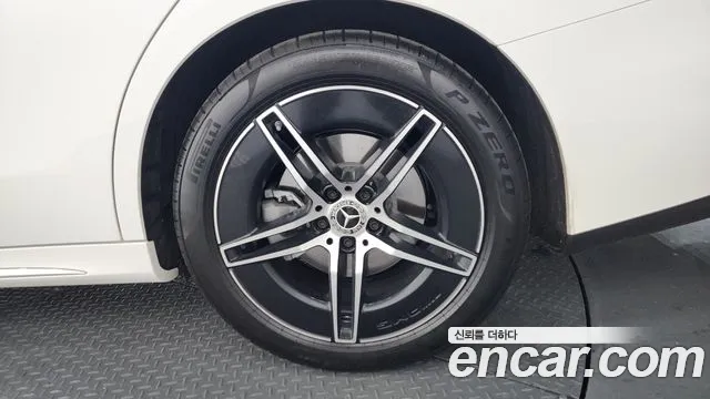 Mercedes-Benz E-Class E-класс W214 — Фото автомобиля 15