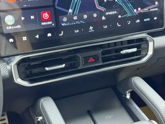 Jetour T2 — Фото автомобиля 20