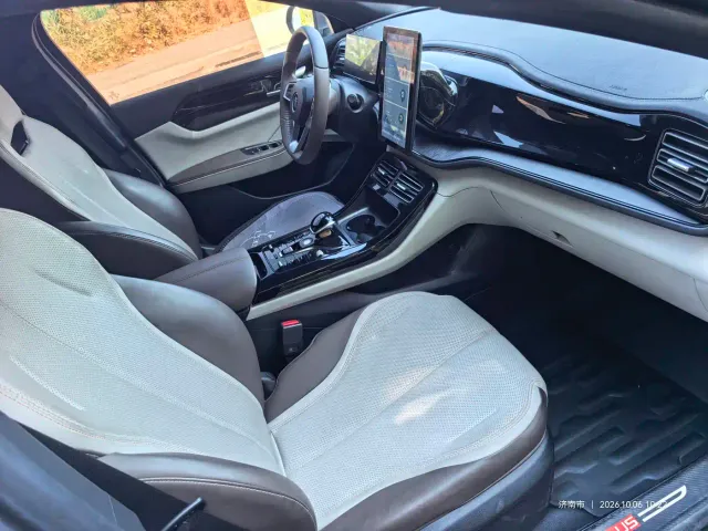 BYD Qin PLUS — Фото автомобиля 8