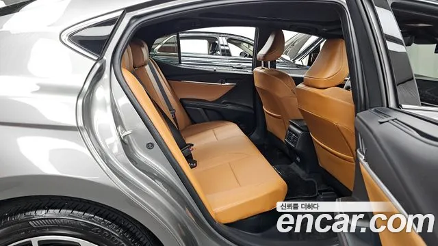 Toyota Camry — Фото автомобиля 12