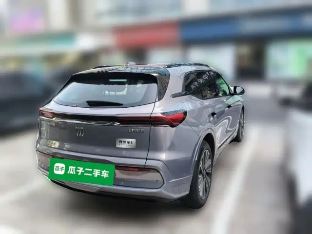 Buick E5 — Фото автомобиля 4