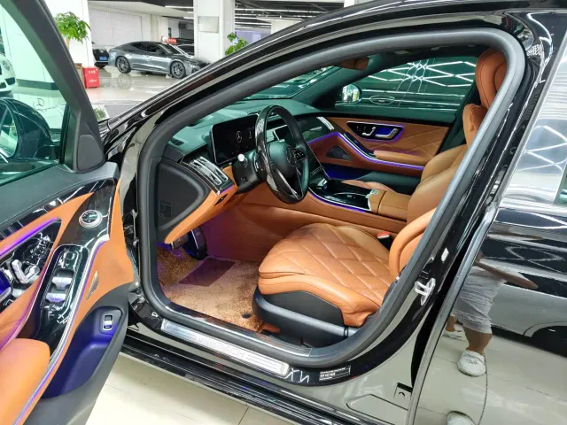 Mercedes-Benz Maybach S-Class — Фото автомобиля 14