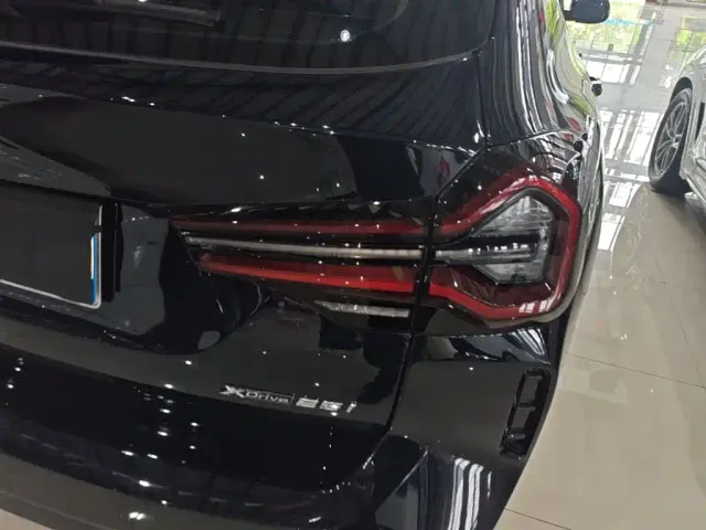 BMW X3 — Фото автомобиля 7