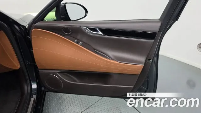 Genesis G80 RG3 — Фото автомобиля 13
