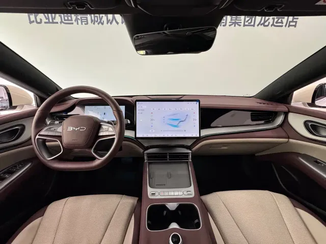 BYD Seal 07 DM-i — Фото автомобиля 22