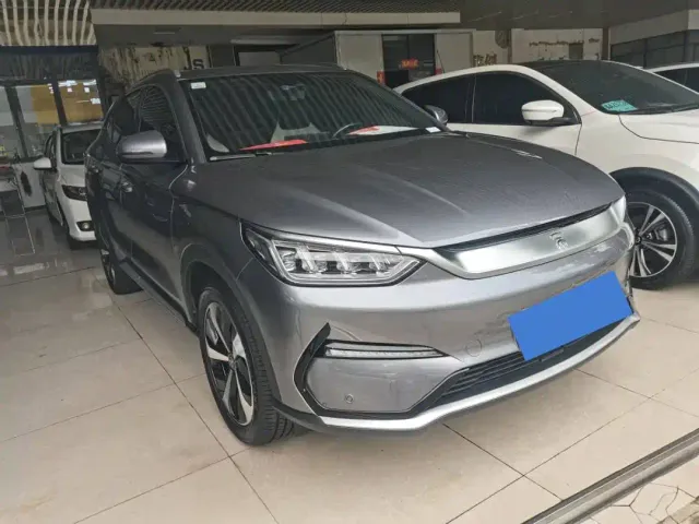 BYD Song PLUS — Фото автомобиля 3