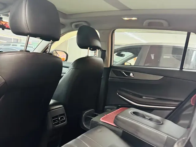 Changan CS75 — Фото автомобиля 15