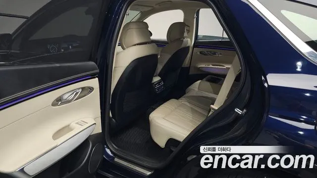 Genesis GV70 2.5T Бензин AWD — Фото автомобиля 23