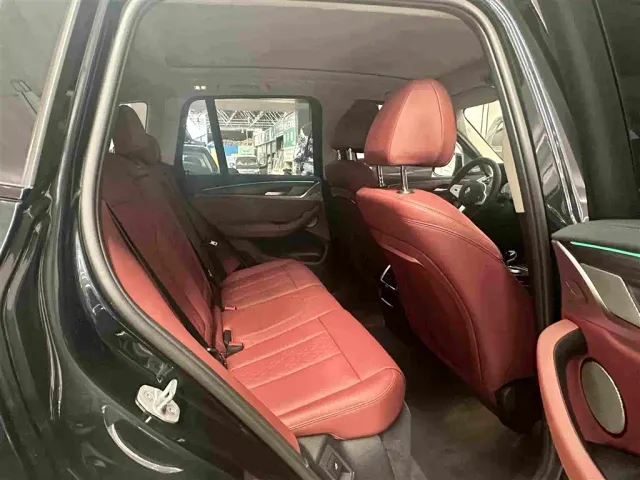 BMW X3 — Фото автомобиля 15