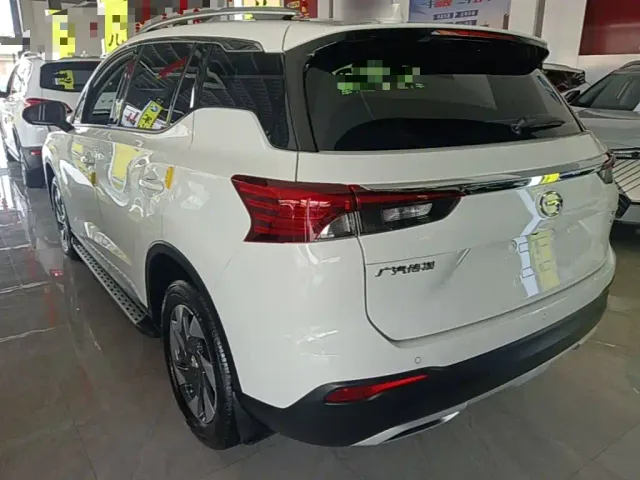 GAC Trumpchi GS4 — Фото автомобиля 4