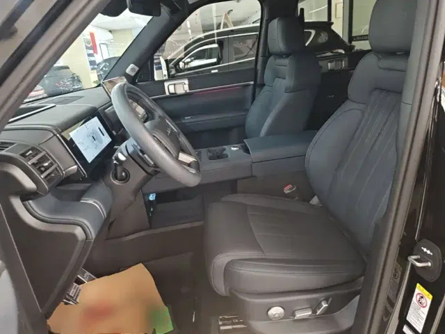BYD FangChengBao Titanium 7 — Фото автомобиля 14