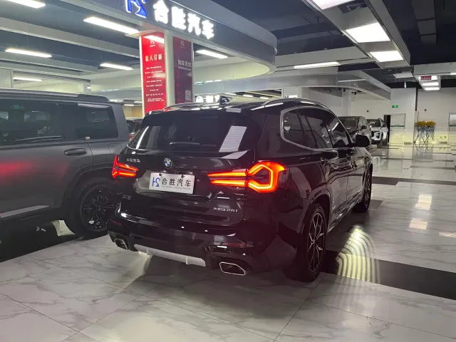 BMW X3 — Фото автомобиля 7