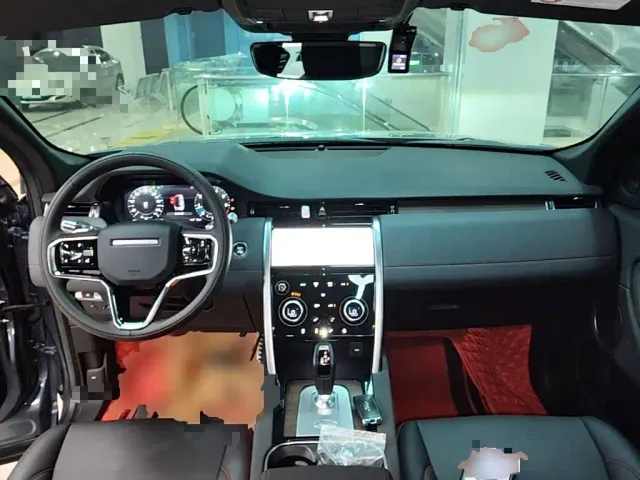 Land Rover Discovery Sport — Фото автомобиля 9