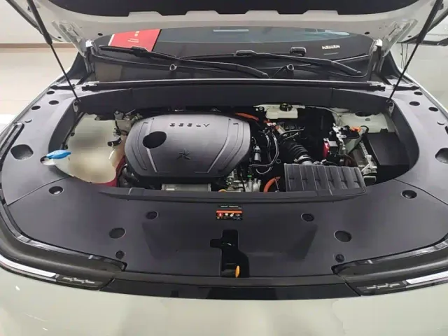Geely Galaxy L7 — Фото автомобиля 19
