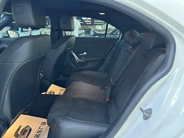 Mercedes-Benz A-Class — Фото автомобиля 5
