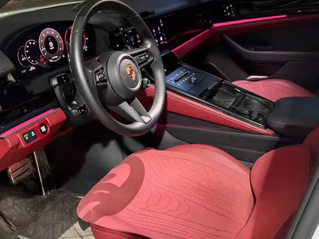 Porsche Panamera — Фото автомобиля 5