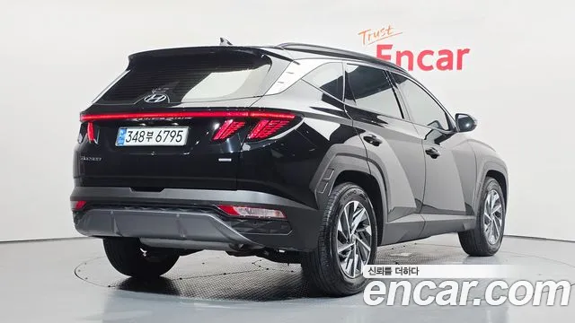 Hyundai Tucson — Фото автомобиля 2