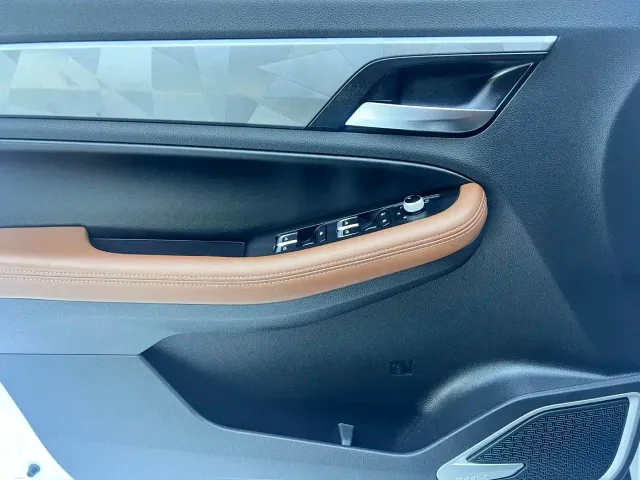 Geely Vision X6 — Фото автомобиля 8
