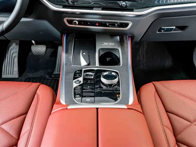 BMW X5 — Фото автомобиля 15