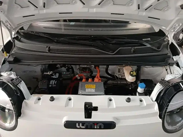 Changan Lumin — Фото автомобиля 19