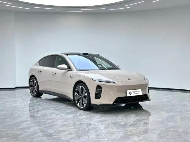 Nio ET5 — Фото автомобиля 3