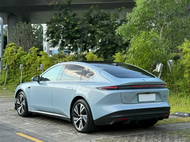 Nio ET5 — Фото автомобиля 4