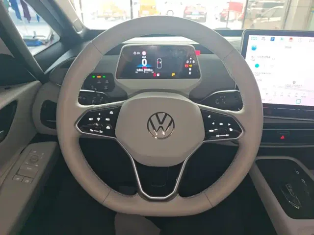Volkswagen ID.3 — Фото автомобиля 10