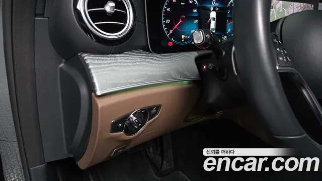 Mercedes-Benz E-Class W213 — Фото автомобиля 29