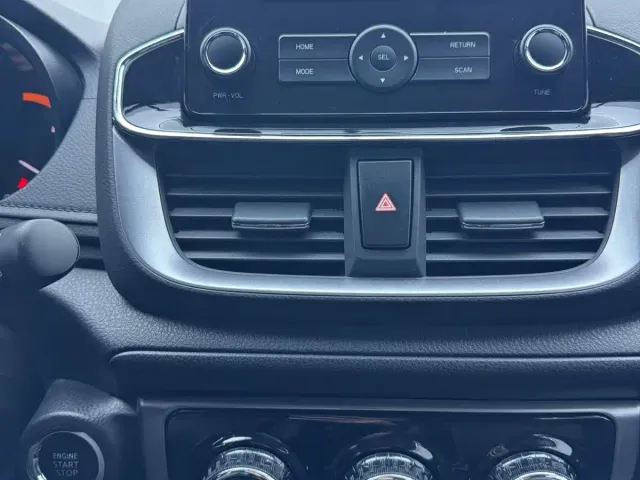 Toyota YARiS L Zhi Xuan — Фото автомобиля 12