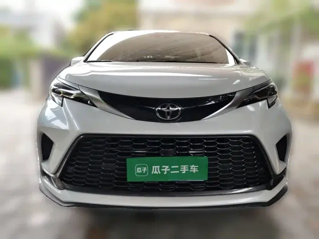 Toyota Granvia — Фото автомобиля 22