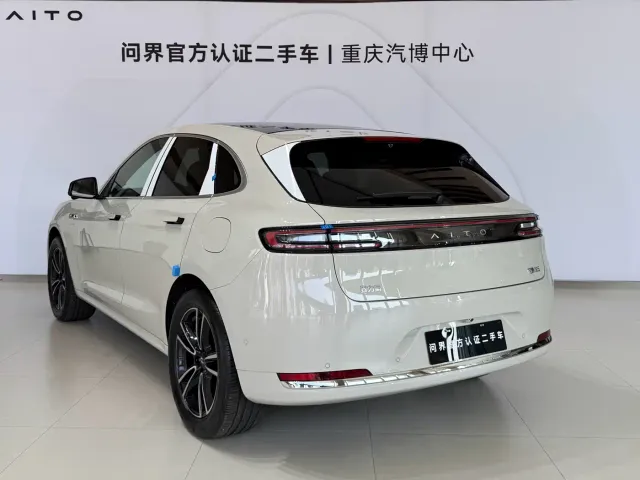 Aito M5 — Фото автомобиля 7