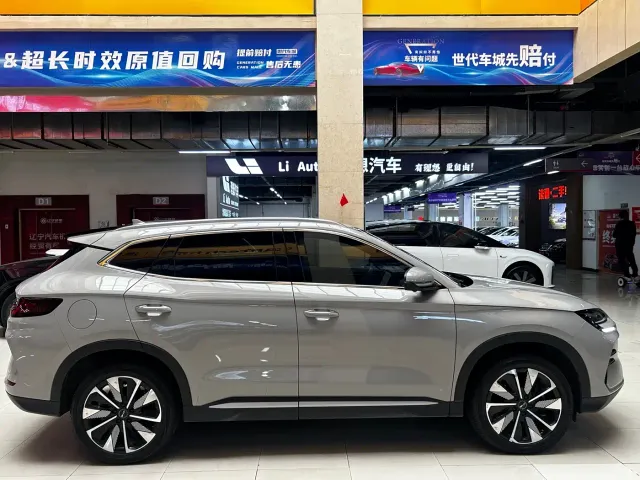 BYD Song PLUS — Фото автомобиля 7