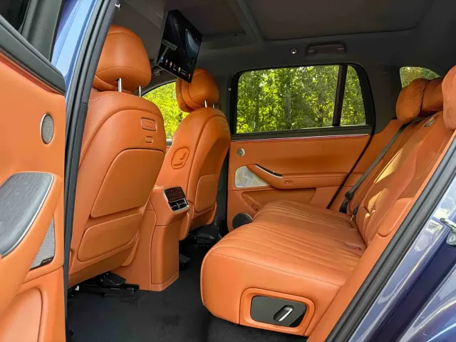 Aito M7 — Фото автомобиля 5