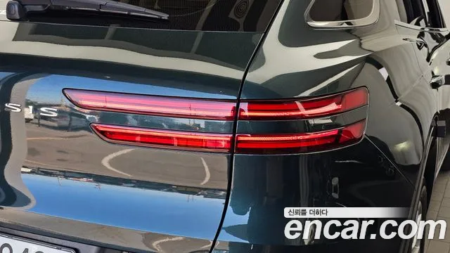 Genesis GV70 — Фото автомобиля 8
