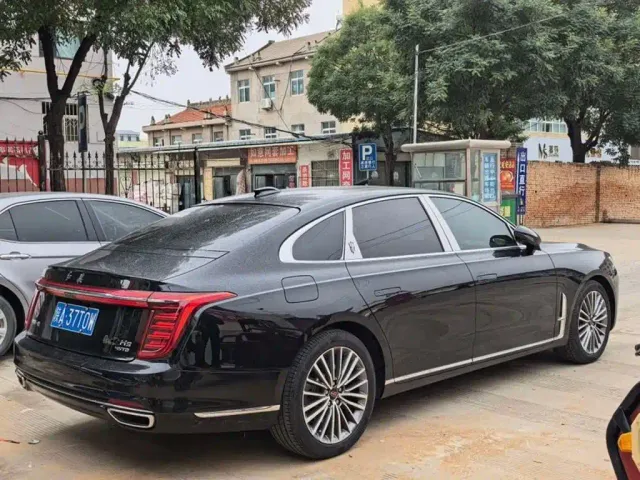 Hongqi H9 — Фото автомобиля 3