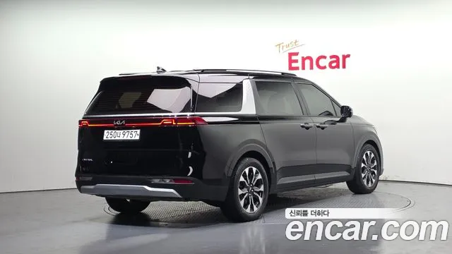 Kia Canival Carnival 4 поколение Дизель 9 мест Prestige — Фото автомобиля 2