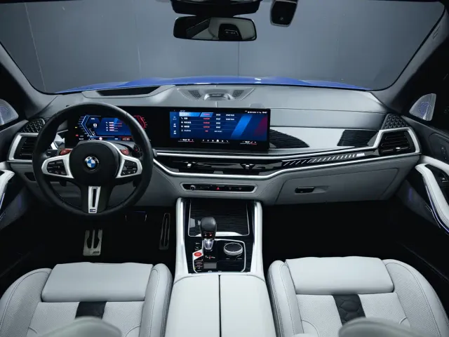 BMW X5 M — Фото автомобиля 12