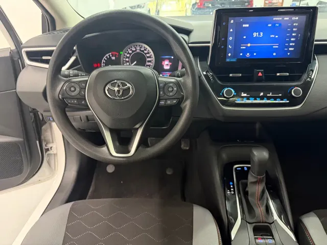 Toyota Corolla — Фото автомобиля 10