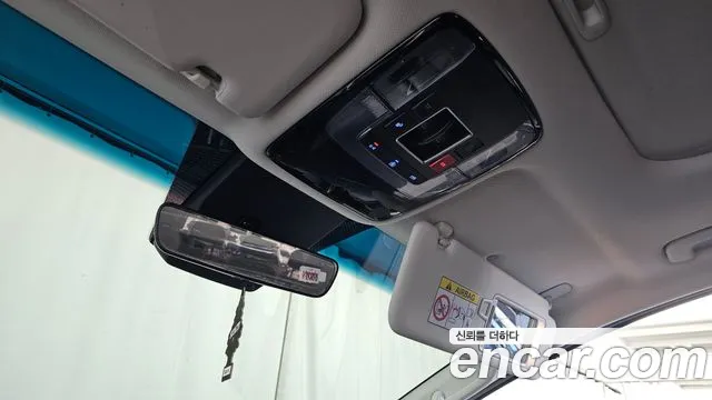 Hyundai Staria — Фото автомобиля 24
