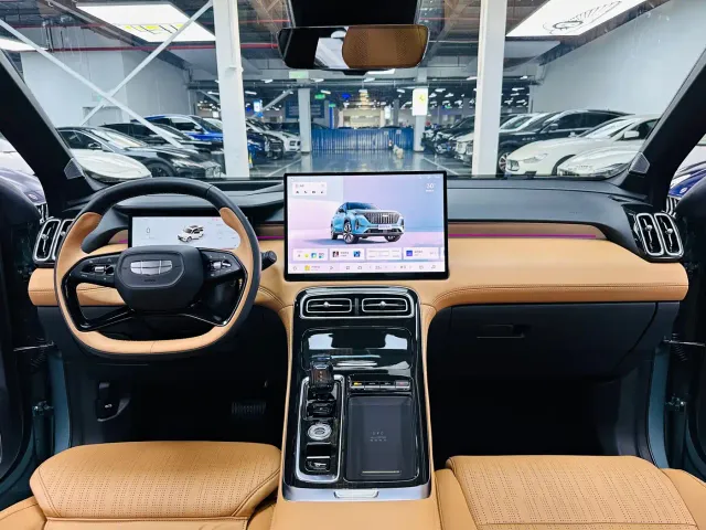 Geely Boyue L — Фото автомобиля 6
