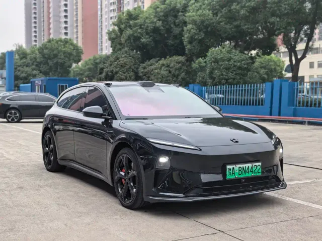 Nio ET5 Touring — Фото автомобиля 3